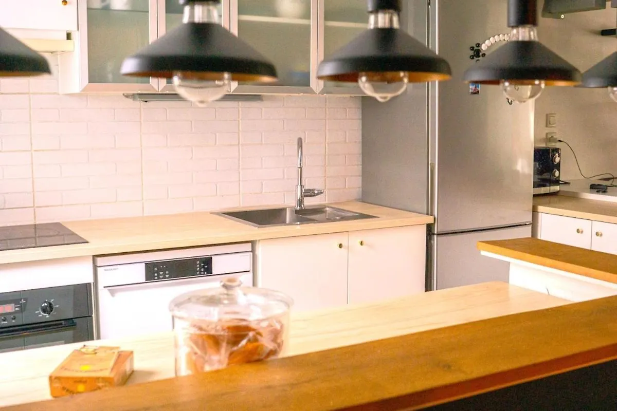 度假居 Spacieuse Maison, Paris A 500M, Parking & Jardin 塞纳河畔伊夫里