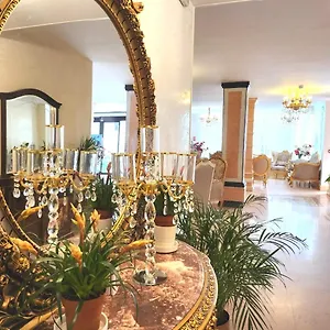 Hotel Royal Paris, Ivry-sur-Seine