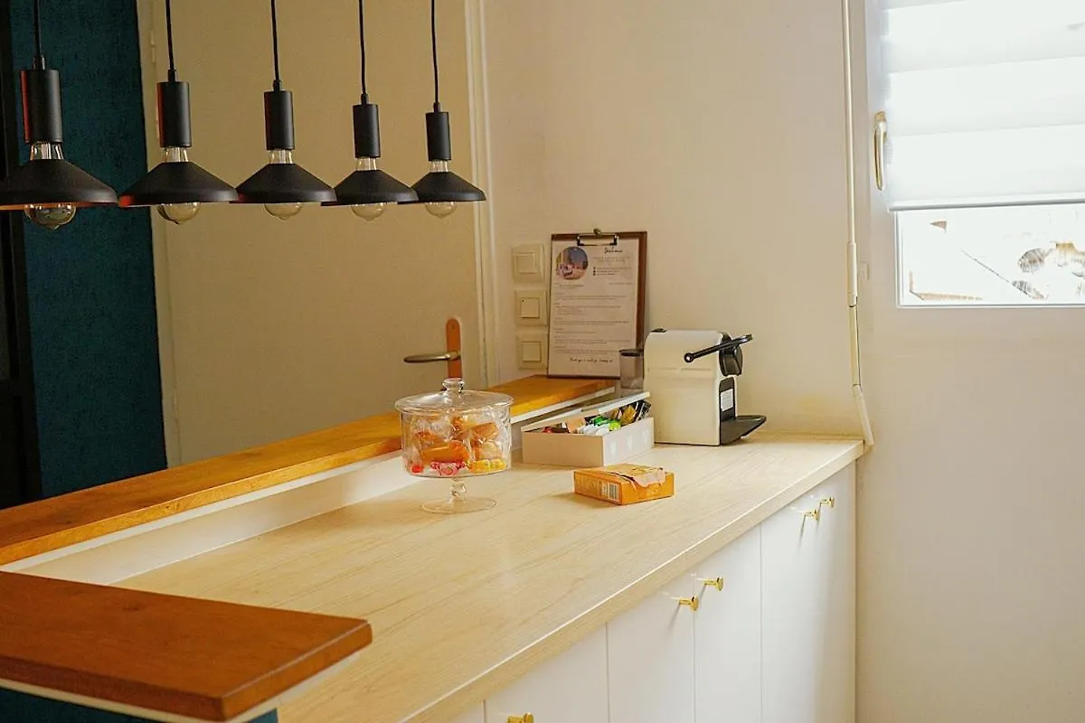 Spacieuse Maison, Paris A 500M, Parking & Jardin Ivry-sur-Seine Holiday home